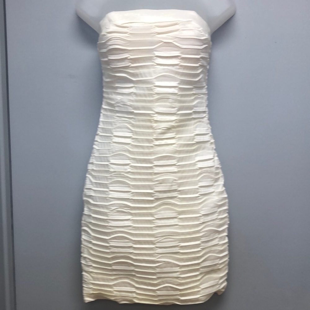 Daisy strapless tube dress